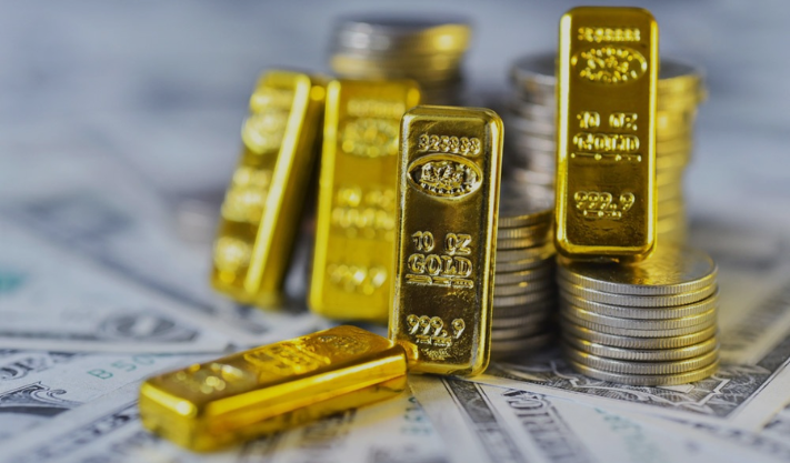 Gold Prices Reach 2-Week High Amid Global Tensions and Fed Rate Expectations